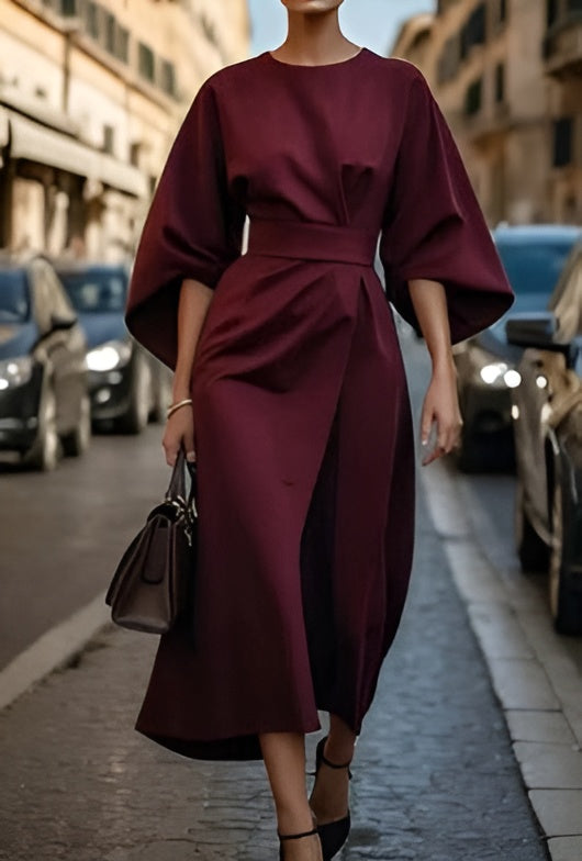 Lissey - Minimalist Belted Luxe Dress
